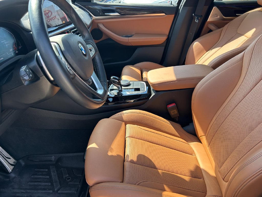 Used 2022 BMW X3 sDrive30i w/ Premium Package 2 (ZPA) RWD image 11