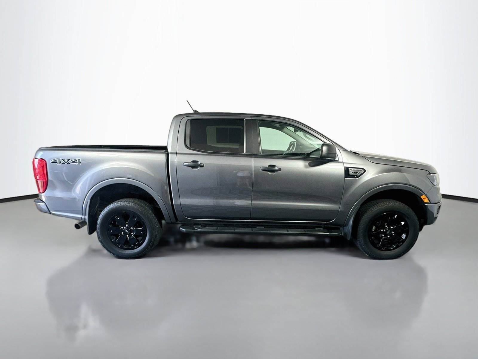Used 2022 Ford Ranger XLT w/ Equipment Group 301A Mid AWD/4WD image 8