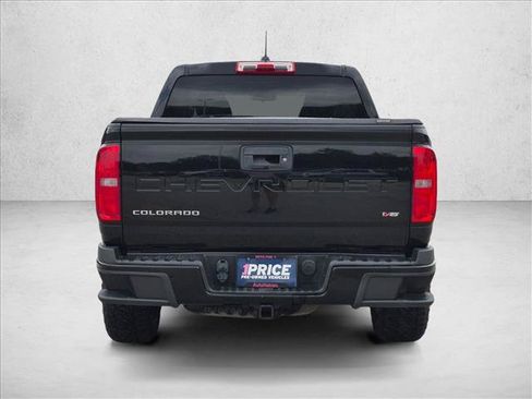 Used 2021 Chevrolet Colorado W/T w/ Custom Special Edition AWD/4WD image 6