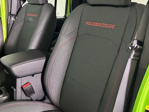 New 2025 Jeep Gladiator Rubicon w/ Safety Group image 17