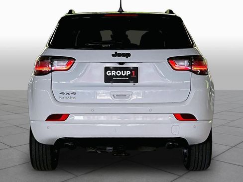 Used 2023 Jeep Compass High Altitude AWD/4WD image 4