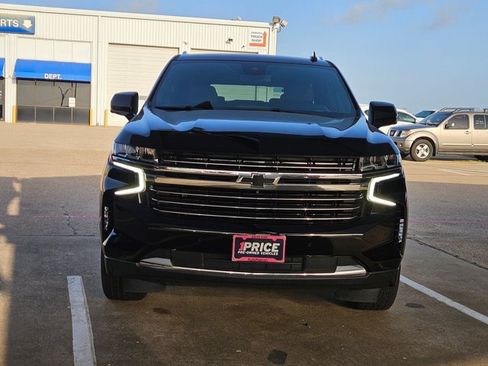 Used 2023 Chevrolet Tahoe LT w/ Luxury Package AWD/4WD image 2
