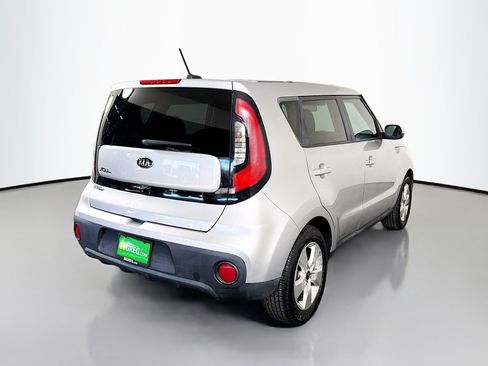Used 2019 Kia Soul Base image 10
