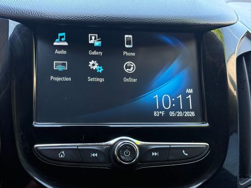 Used 2018 Chevrolet Cruze Premier FWD image 27