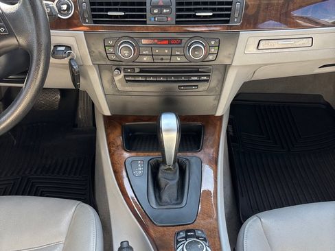 Used 2011 BMW 328i Sedan RWD image 15