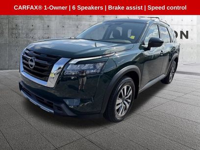 Used 2025 Nissan Pathfinder SL