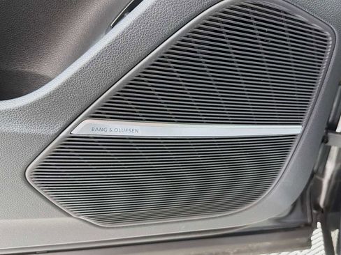 Used 2023 Audi SQ7 Premium Plus w/ Towing Package image 20