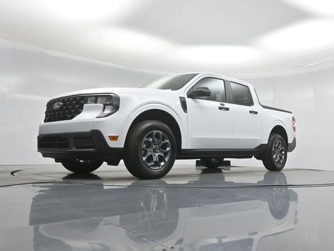 New 2026 Ford Maverick XLT FWD image 40