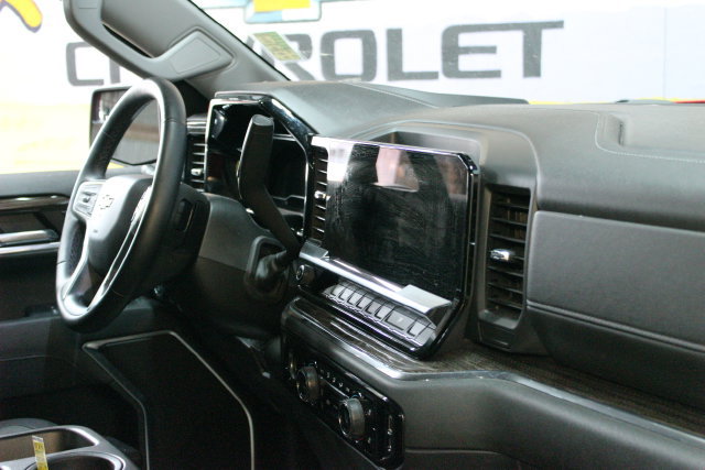 Certified 2023 Chevrolet Silverado 1500 LT AWD/4WD image 12