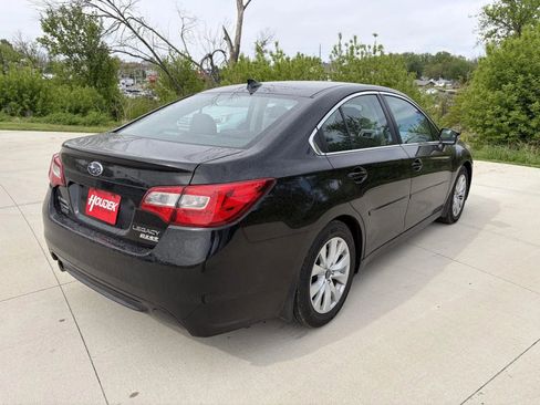 Used 2016 Subaru Legacy 2.5i Premium AWD/4WD image 8