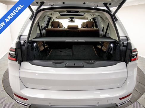 Used 2025 BMW X7 xDrive40i w/ Parking Assistance Package AWD/4WD image 30