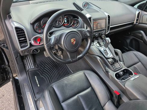 Used 2014 Porsche Cayenne 2014 PORSCHE CAYENNE SPORT DES image 29