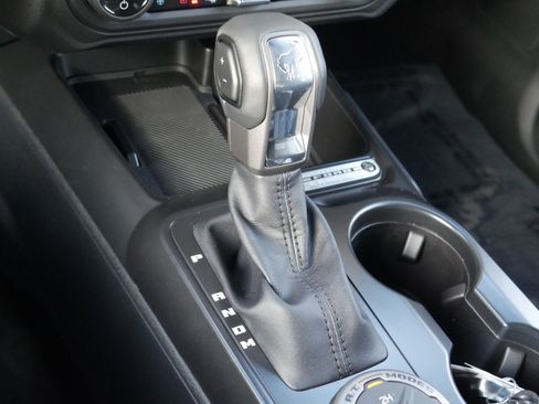 New 2025 Ford Bronco Outer Banks AWD/4WD image 16