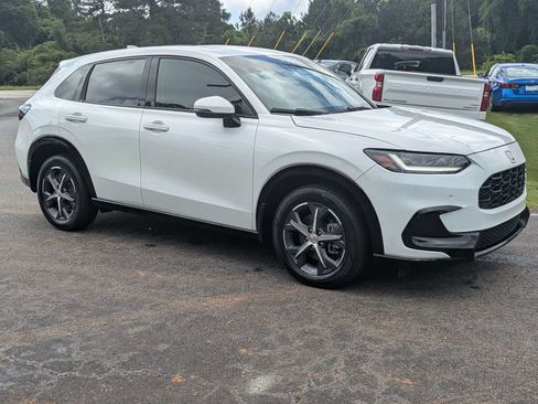 Used 2023 Honda HR-V EX-L image 10
