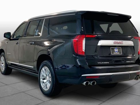 Used 2023 GMC Yukon XL Denali w/ Advanced Technology Package image 11