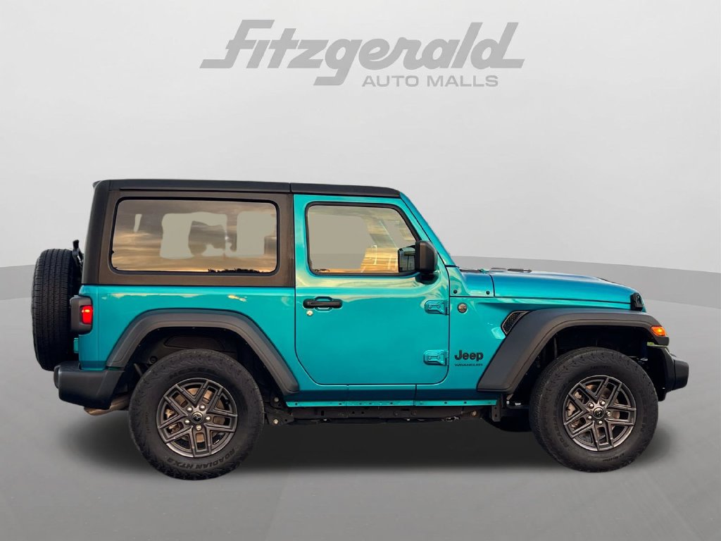 Used 2024 Jeep Wrangler Sport AWD/4WD image 3