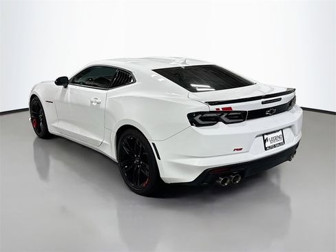 Used 2021 Chevrolet Camaro LT w/ Redline Edition image 9
