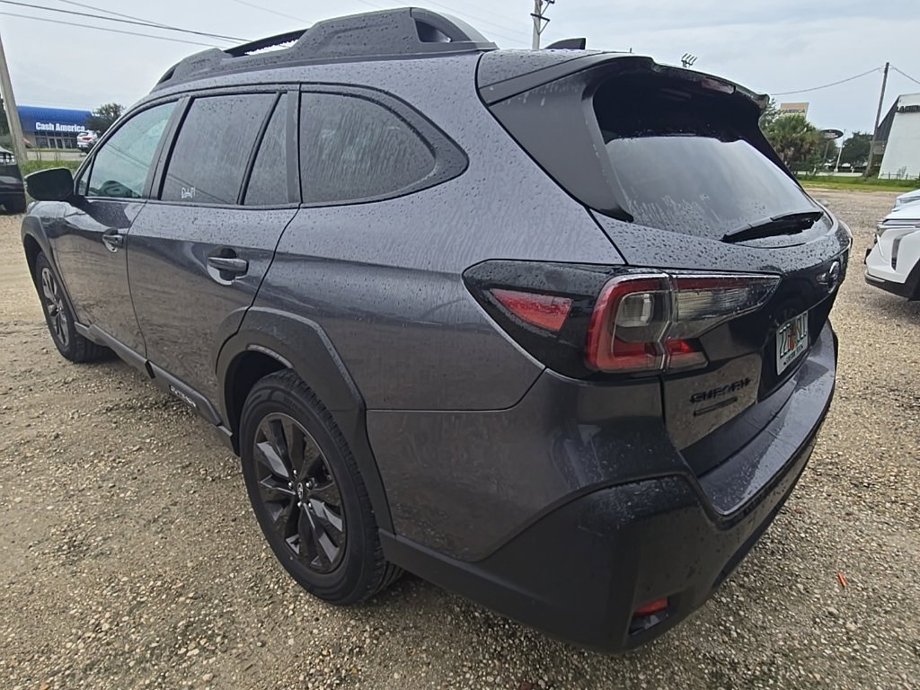 Used 2025 Subaru Outback Onyx Edition AWD/4WD image 7