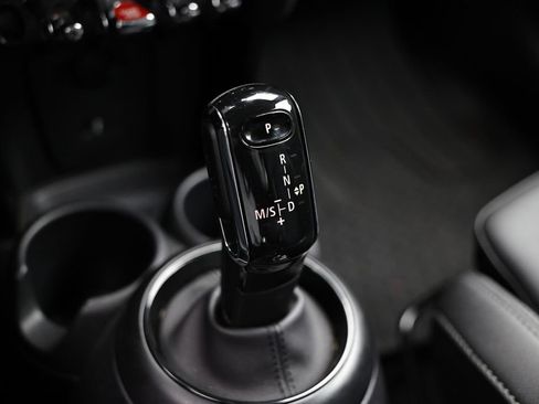 Used 2024 MINI Cooper S FWD image 39