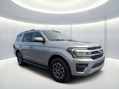 Used 2024 Ford Expedition XLT