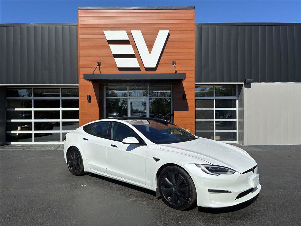 Used 2022 Tesla Model S AWD/4WD image 1
