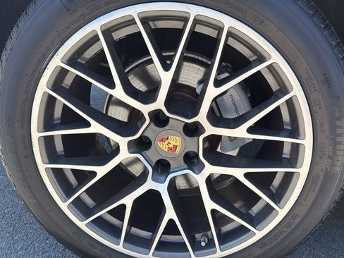 Used 2017 Porsche Macan S AWD/4WD image 13