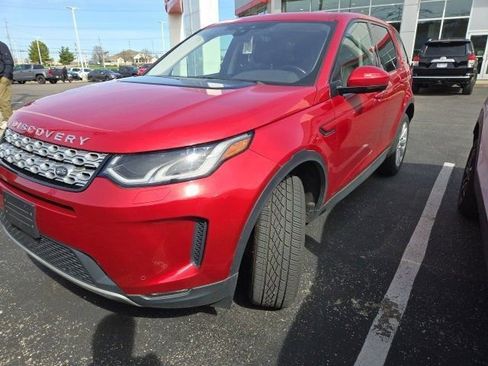 Used 2020 Land Rover Discovery Sport SE image 12