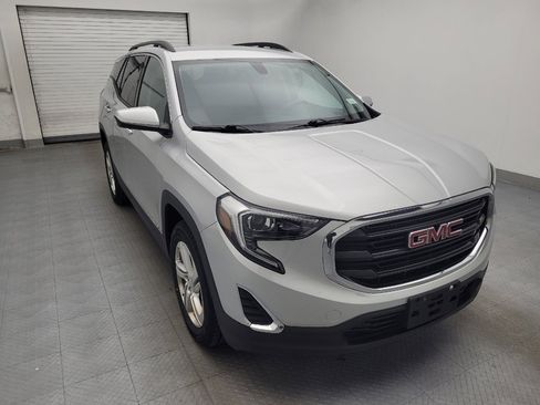 Used 2018 GMC Terrain SLE w/ Driver Convenience Package image 13