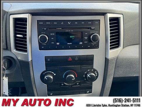 Used 2008 Jeep Grand Cherokee Laredo image 17