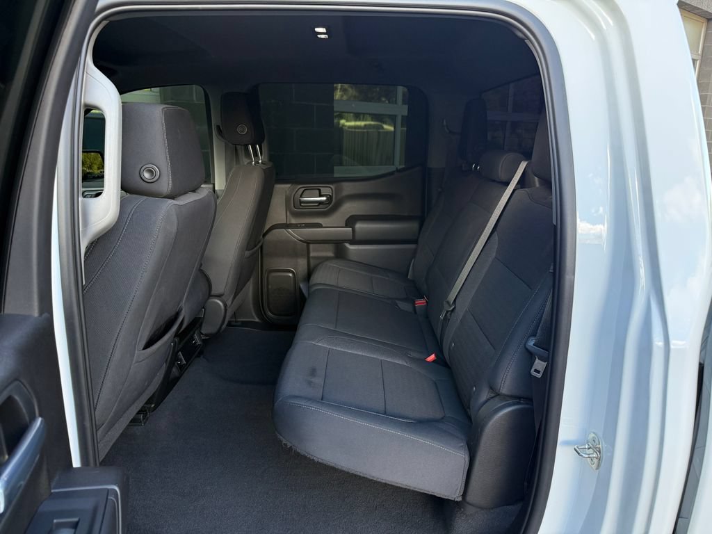 Used 2022 Chevrolet Silverado 1500 Custom w/ Safety Confidence Package AWD/4WD image 27