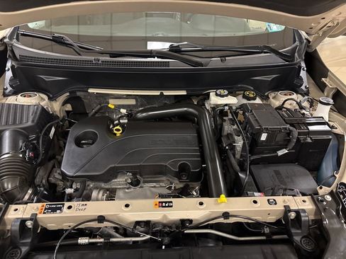 Used 2023 GMC Terrain AT4 image 25