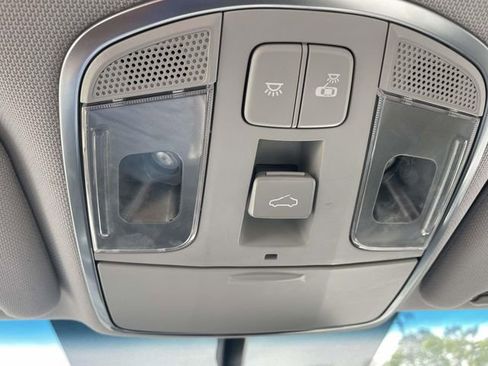 Used 2018 Hyundai Sonata Limited FWD image 26