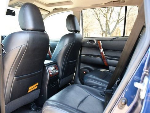 Used 2013 Toyota Highlander Limited image 16