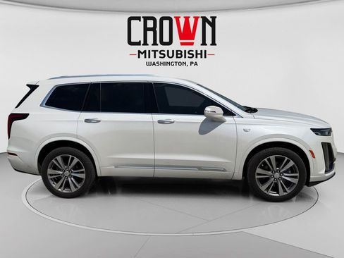 Used 2020 Cadillac XT6 Premium Luxury AWD/4WD image 2