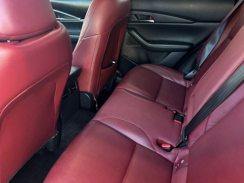 Used 2024 MAZDA CX-30 AWD 2.5 S w/ Preferred Package image 11