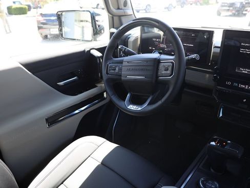 New 2026 GMC Hummer EV SUV AWD/4WD image 20
