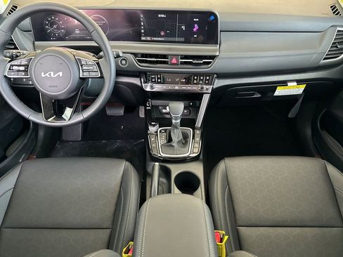 New 2026 Kia Seltos EX AWD/4WD image 13