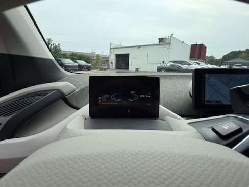Used 2014 BMW i3 w/ Range Extender RWD image 15