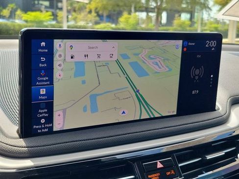 Used 2025 Acura MDX SH-AWD image 28