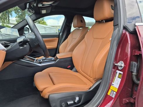 Used 2023 BMW i4 eDrive40 w/ Premium Package RWD image 13