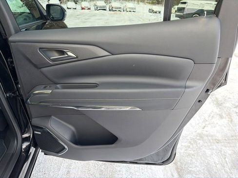 New 2026 Chevrolet Traverse High Country image 32