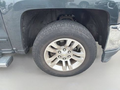 Used 2017 Chevrolet Silverado 1500 LT w/ All Star Edition AWD/4WD image 9