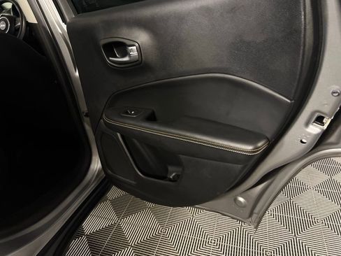 Used 2020 Jeep Compass Sport w/ Safety & Security Group image 29