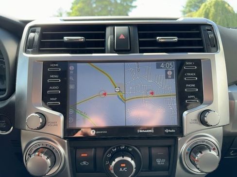 Used 2023 Toyota 4Runner SR5 Premium w/ Moonroof Package AWD/4WD image 27