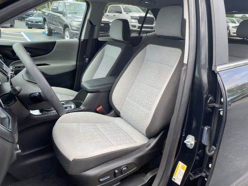 Used 2022 Chevrolet Equinox LT FWD image 15