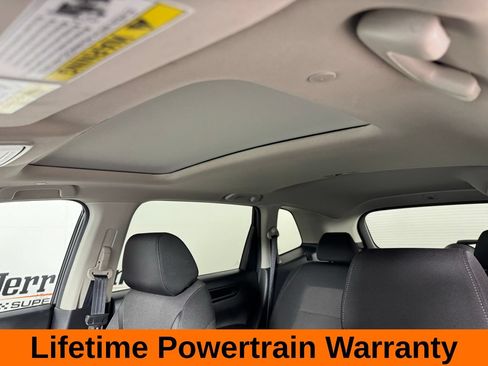 Used 2025 Honda CR-V EX image 11