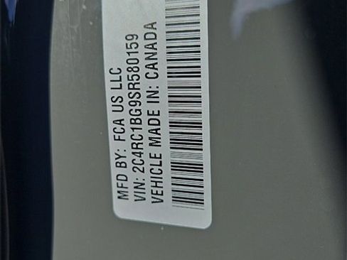 New 2025 Chrysler Pacifica Select image 9