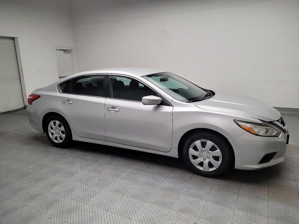 Used 2016 Nissan Altima 2.5 S w/ Power Driver Seat Package FWD image 11