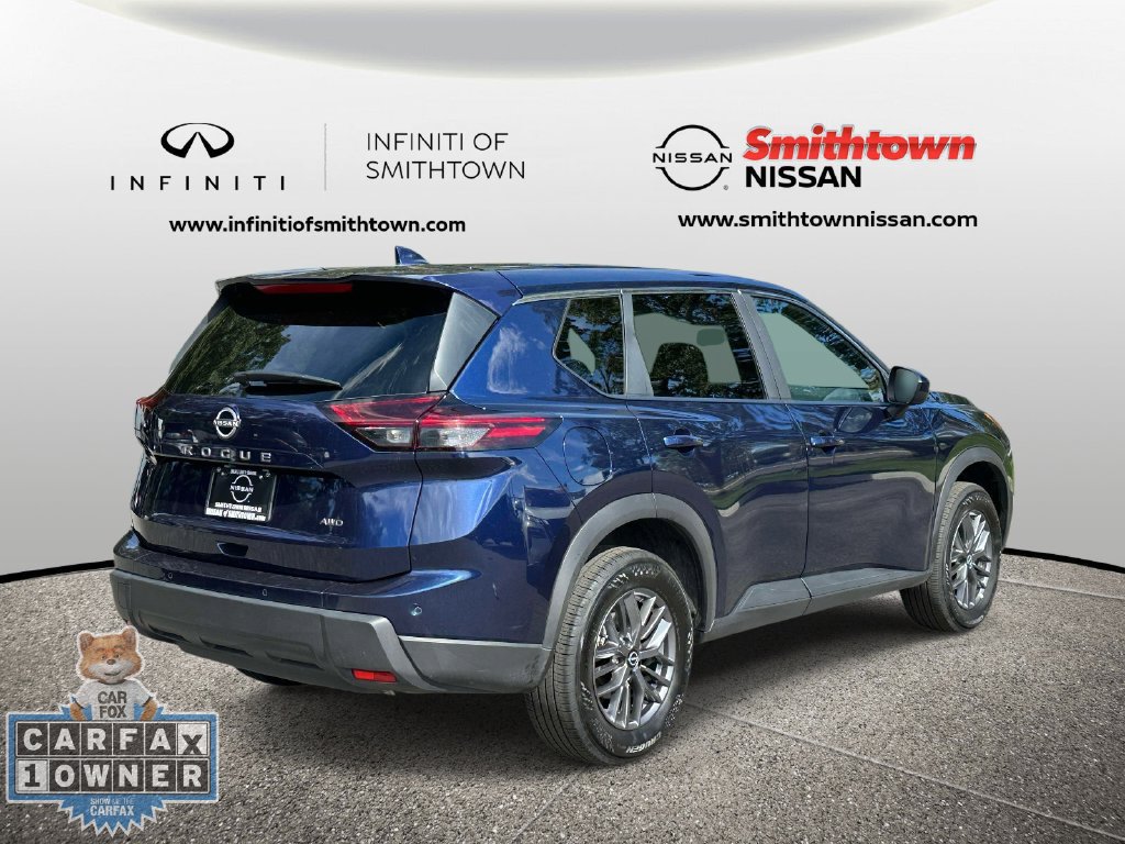 Used 2026 Nissan Rogue SV AWD/4WD image 8