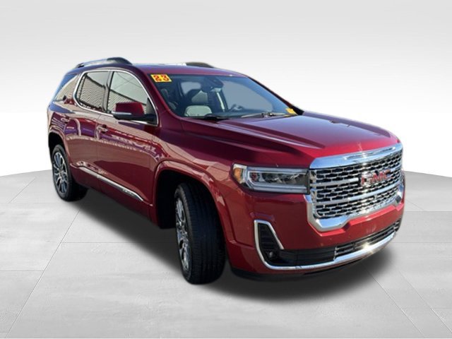 Used 2023 GMC Acadia Denali w/ Denali Ultimate Package AWD/4WD image 7